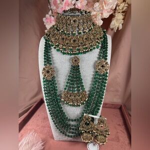 Gold and Green Jewelry Set